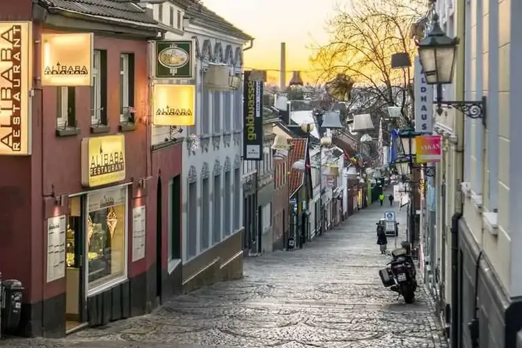 Sie sucht Sex Mönchengladbach
